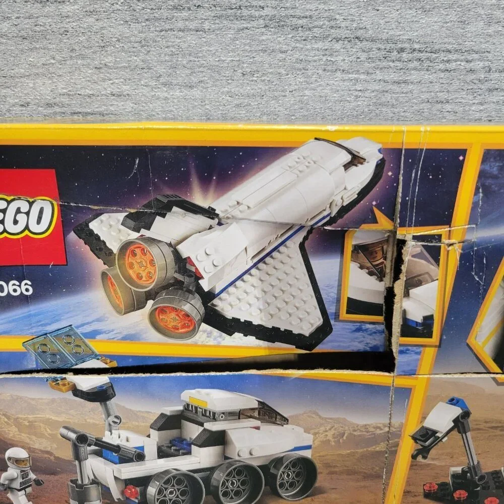 Lego 3 in 1 Creator Space Shuttle Explorer 31066